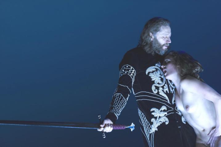 130511-fabre-tragedyofafriedship370