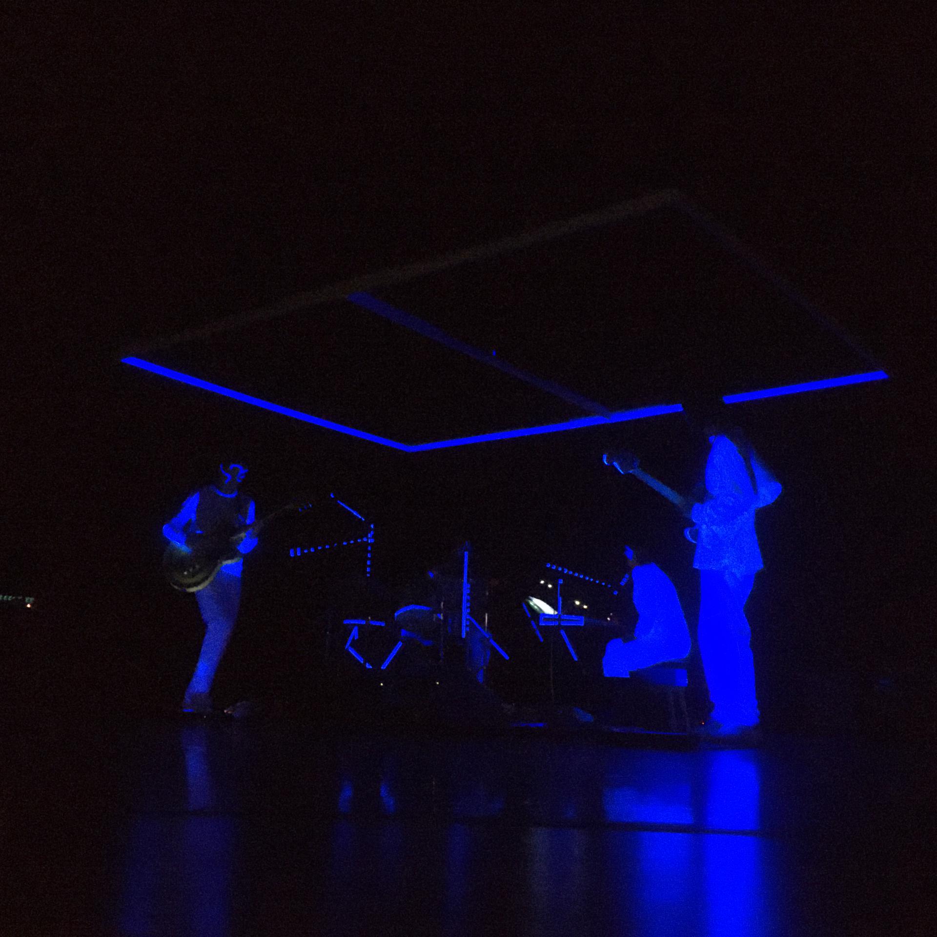 190053a4-a26d-4451-87c8-846e3fd56541